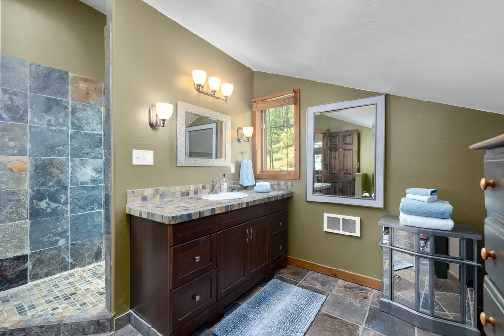 705 Angel Point Road Lakeside MT 59922