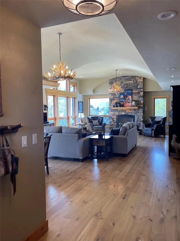 101 Reliance Landing Polson MT 59860