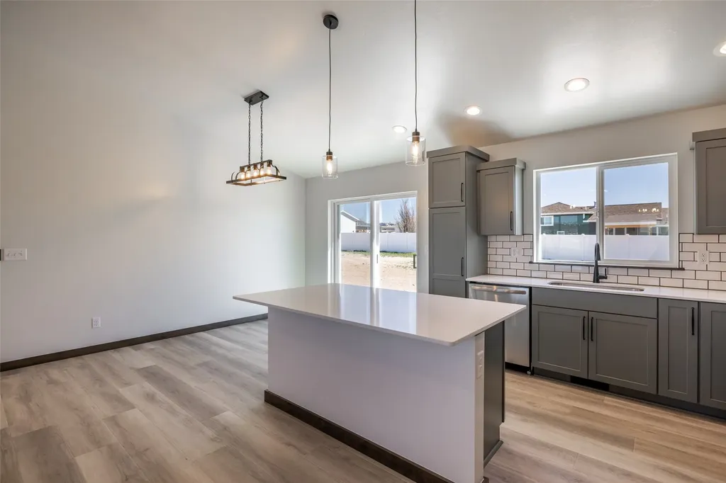 8160 Oreilly Drive Helena MT 59602