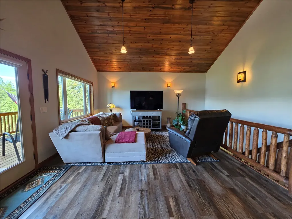 26 Castele Lane Trout Creek MT 59874