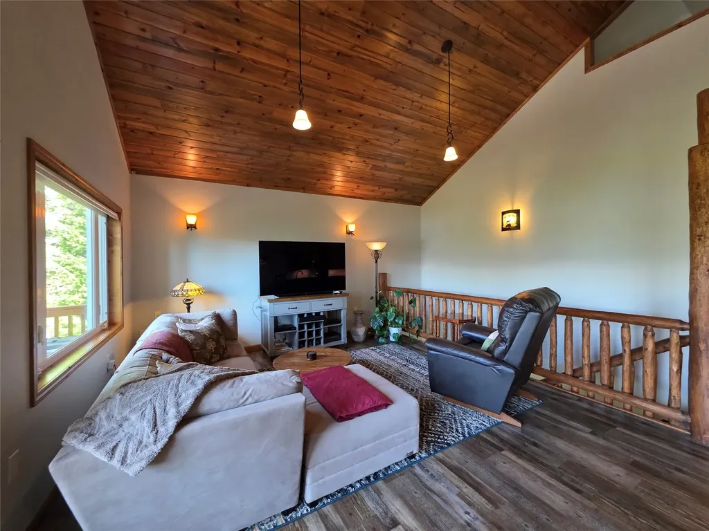 26 Castele Lane Trout Creek MT 59874