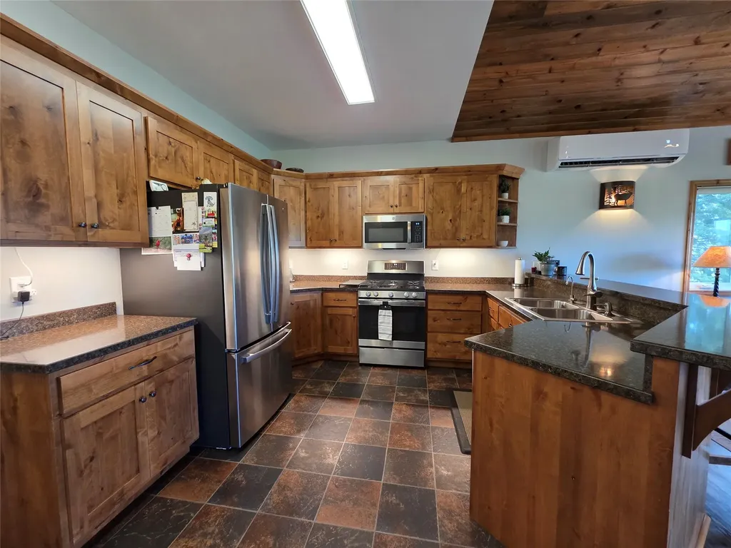 26 Castele Lane Trout Creek MT 59874