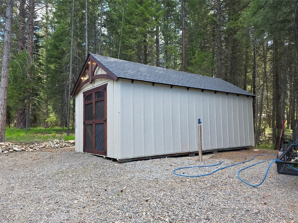 26 Castele Lane Trout Creek MT 59874