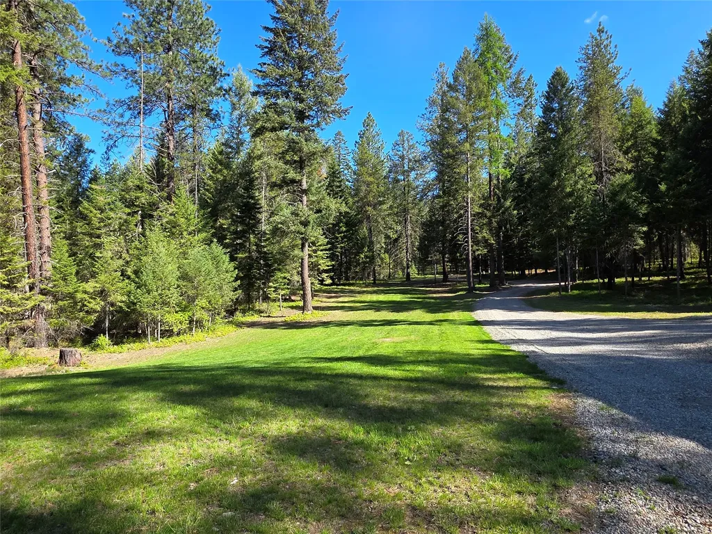 26 Castele Lane Trout Creek MT 59874