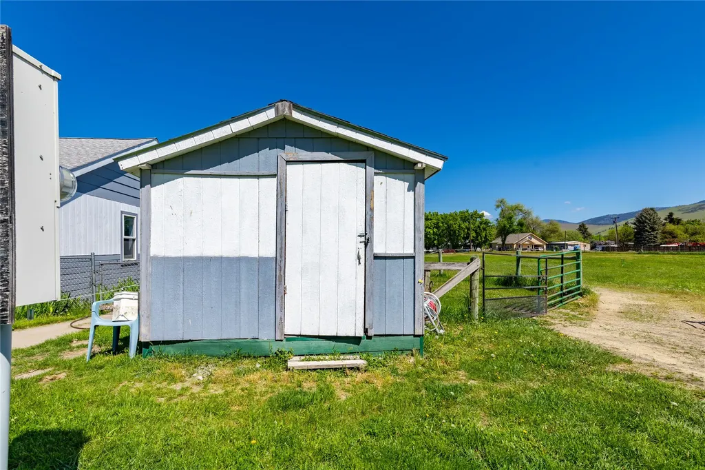 1003 4th Avenue Plains MT 59859