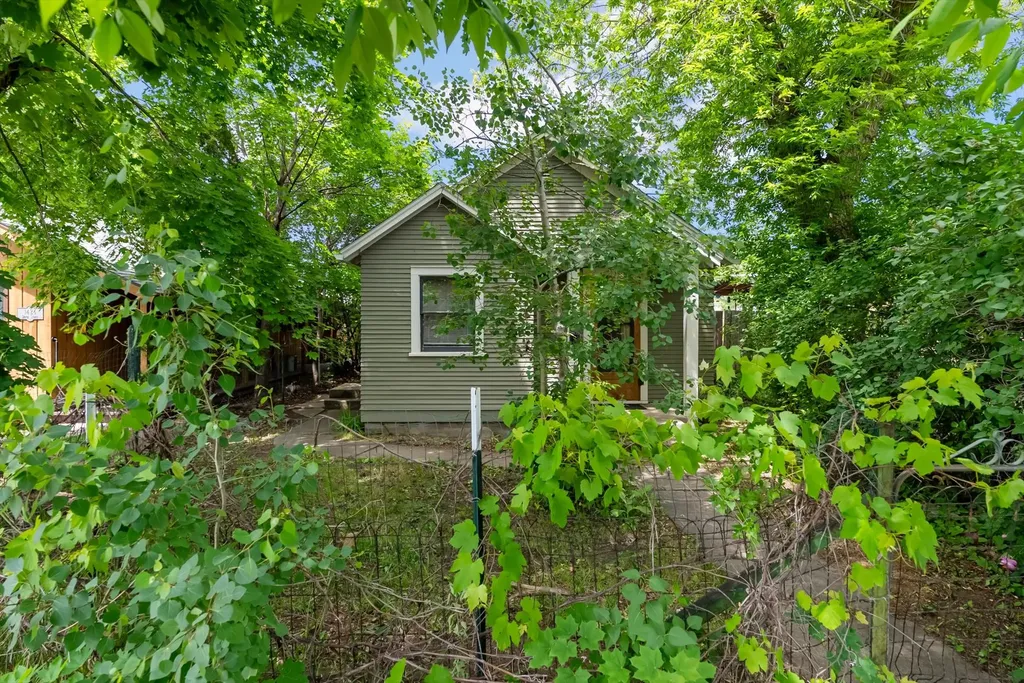 1424 Defoe Street Missoula MT 59802