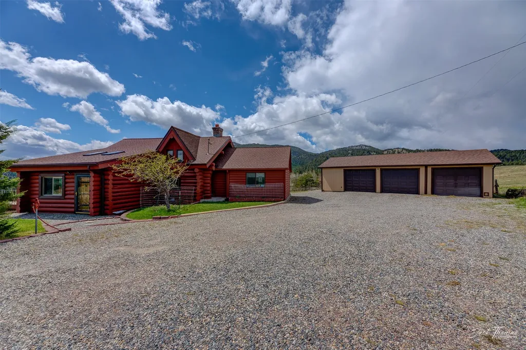 11 Fiddlers Green Clancy MT 59634