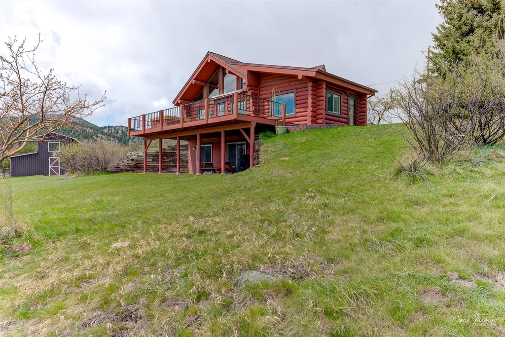 11 Fiddlers Green Clancy MT 59634