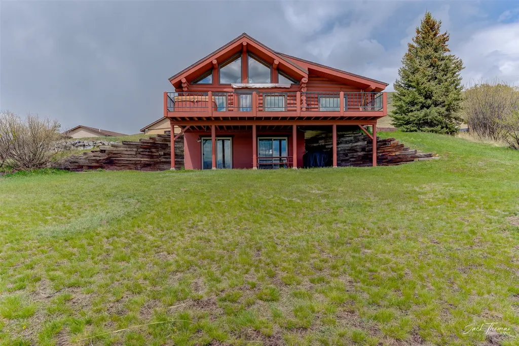 11 Fiddlers Green Clancy MT 59634