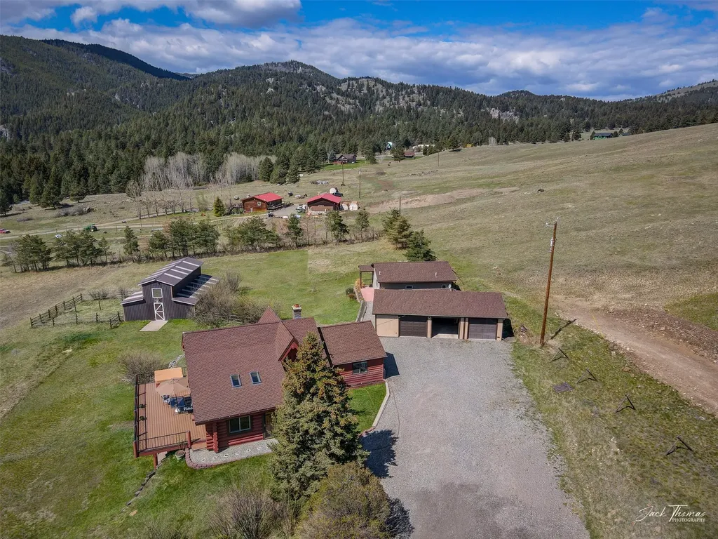 11 Fiddlers Green Clancy MT 59634