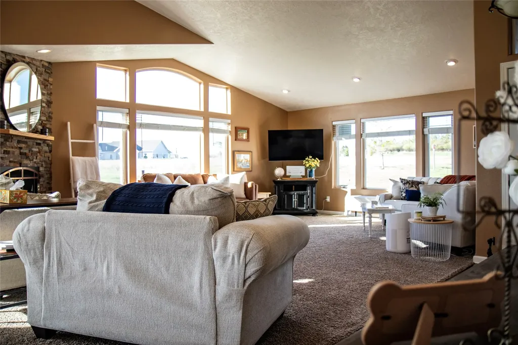 21 Little Belt Drive Great Falls MT 59404