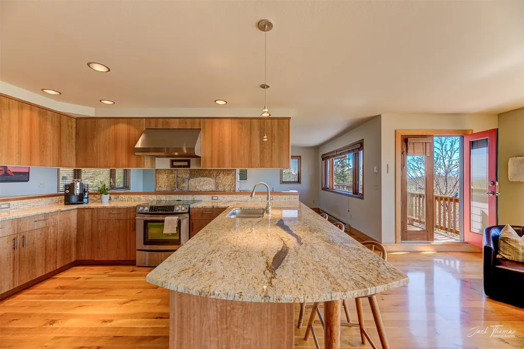 1087 Sunny Vista Road Helena MT 59602