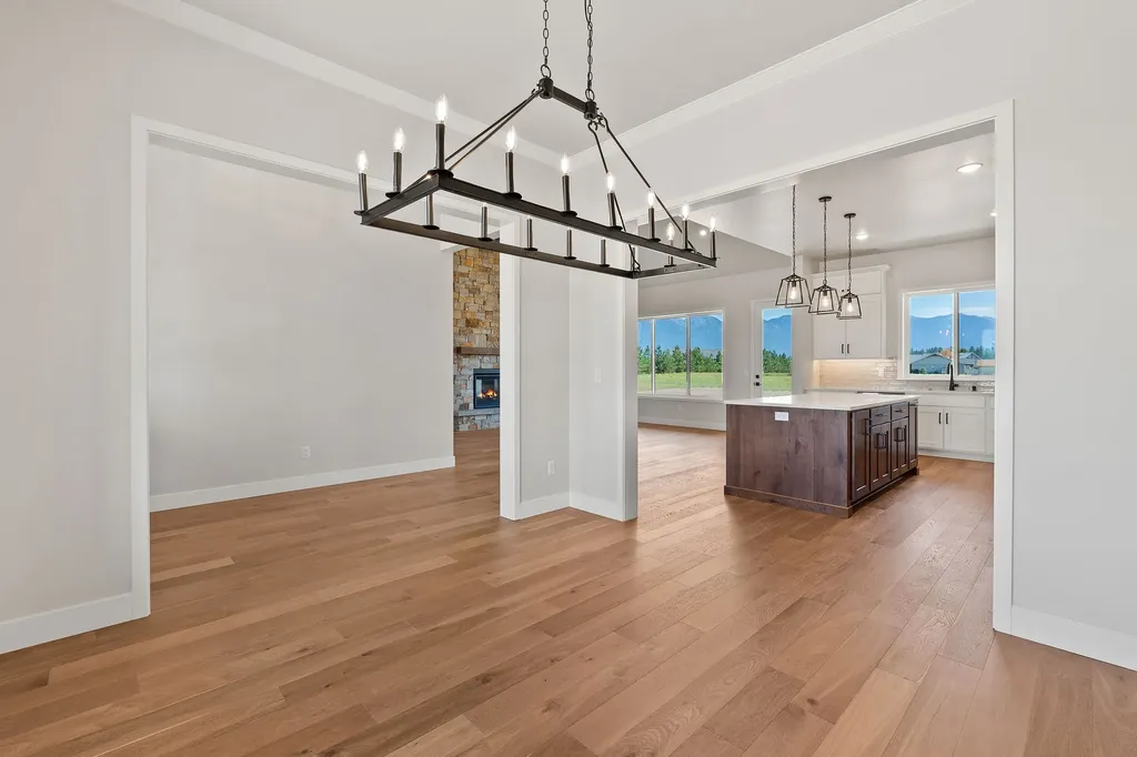 25 S Scarface Peak Court Kalispell MT 59901