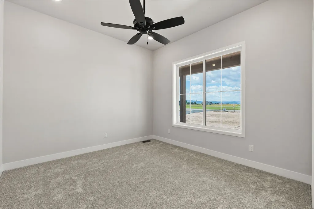 25 S Scarface Peak Court Kalispell MT 59901