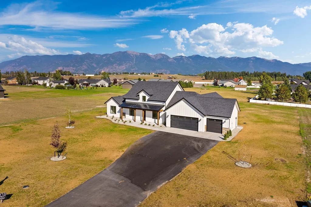 25 S Scarface Peak Court Kalispell MT 59901