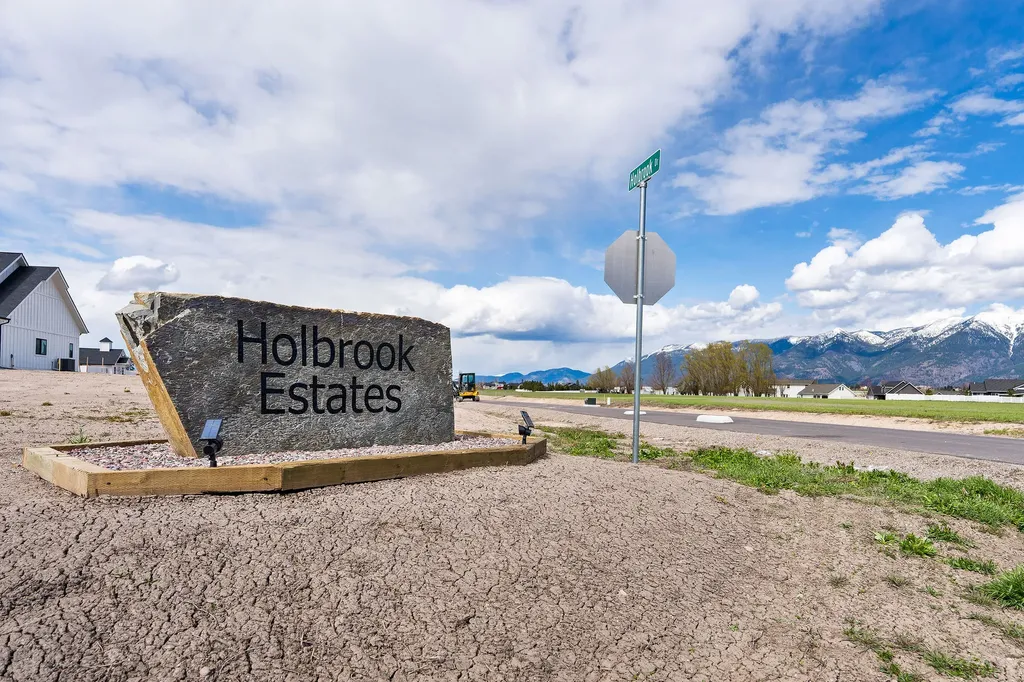 25 S Scarface Peak Court Kalispell MT 59901