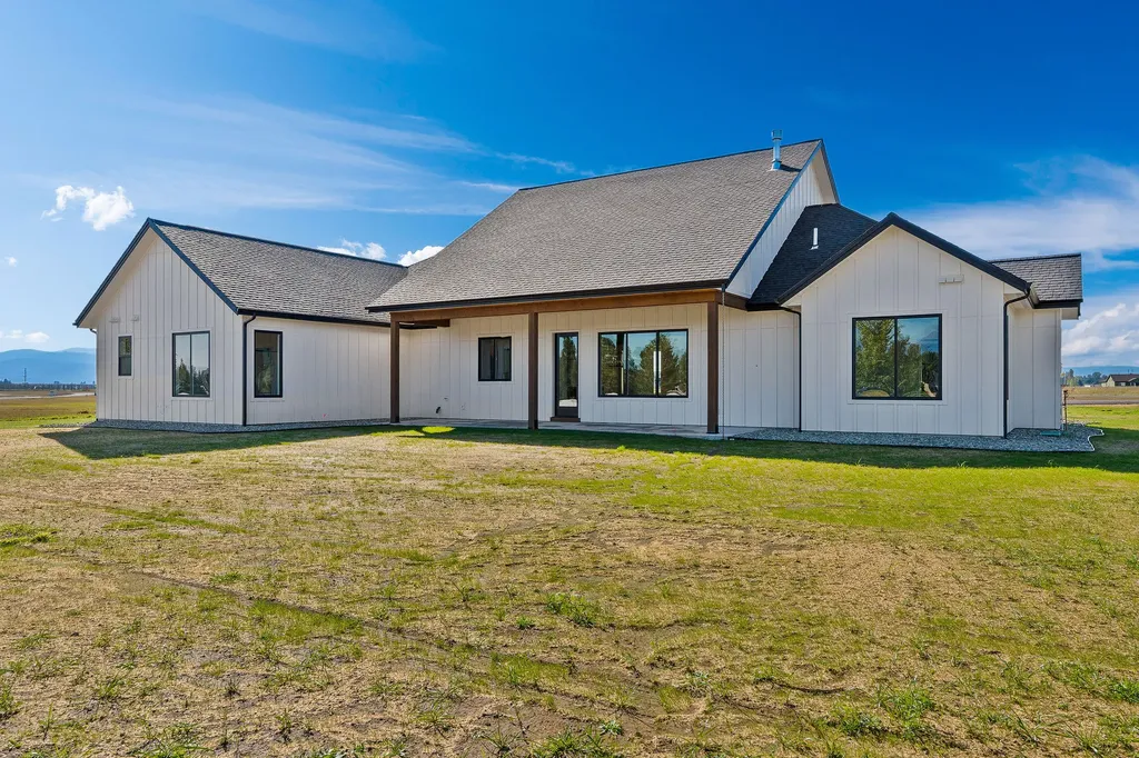 25 S Scarface Peak Court Kalispell MT 59901