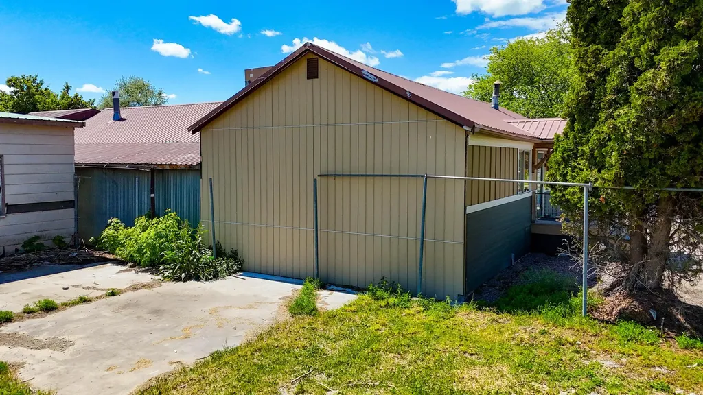 10 Seventh Avenue E Polson MT 59860