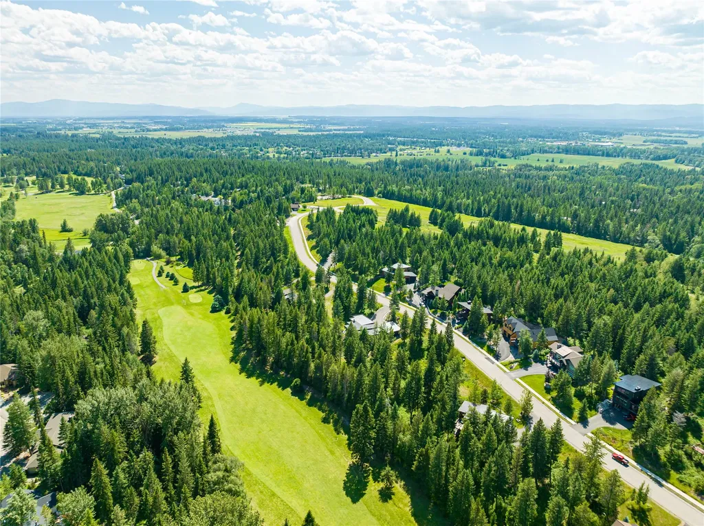 253 Gleneagles Trail Columbia Falls MT 59912
