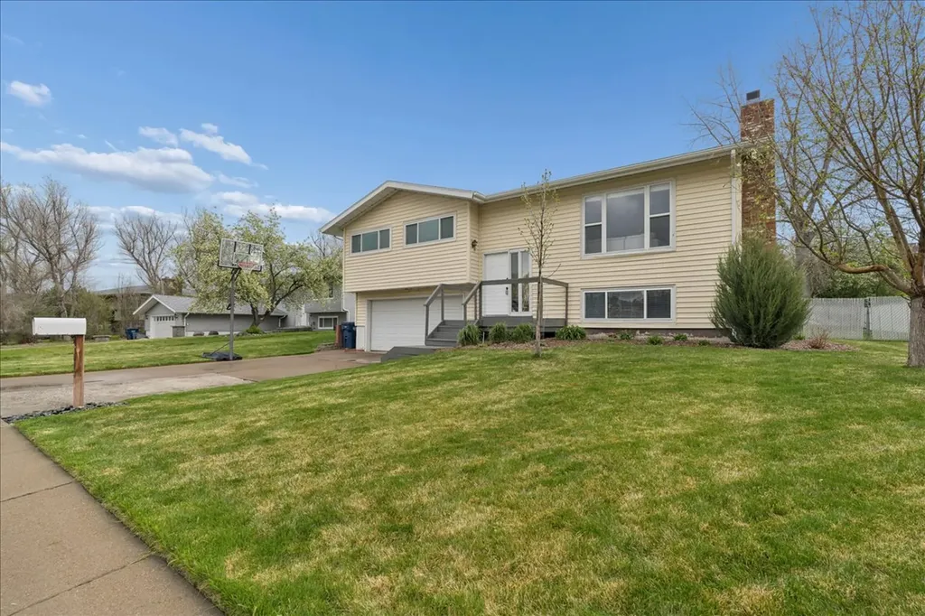 2013 13th Street SW Great Falls MT 59404