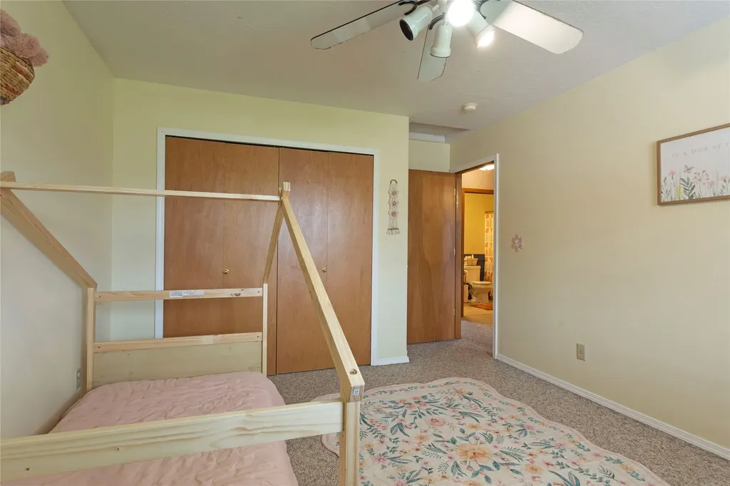 21133 Handley Loop Clinton MT 59825