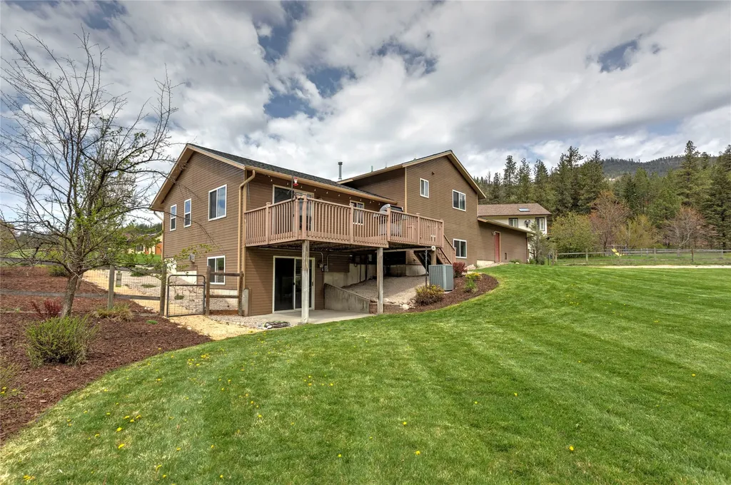21133 Handley Loop Clinton MT 59825
