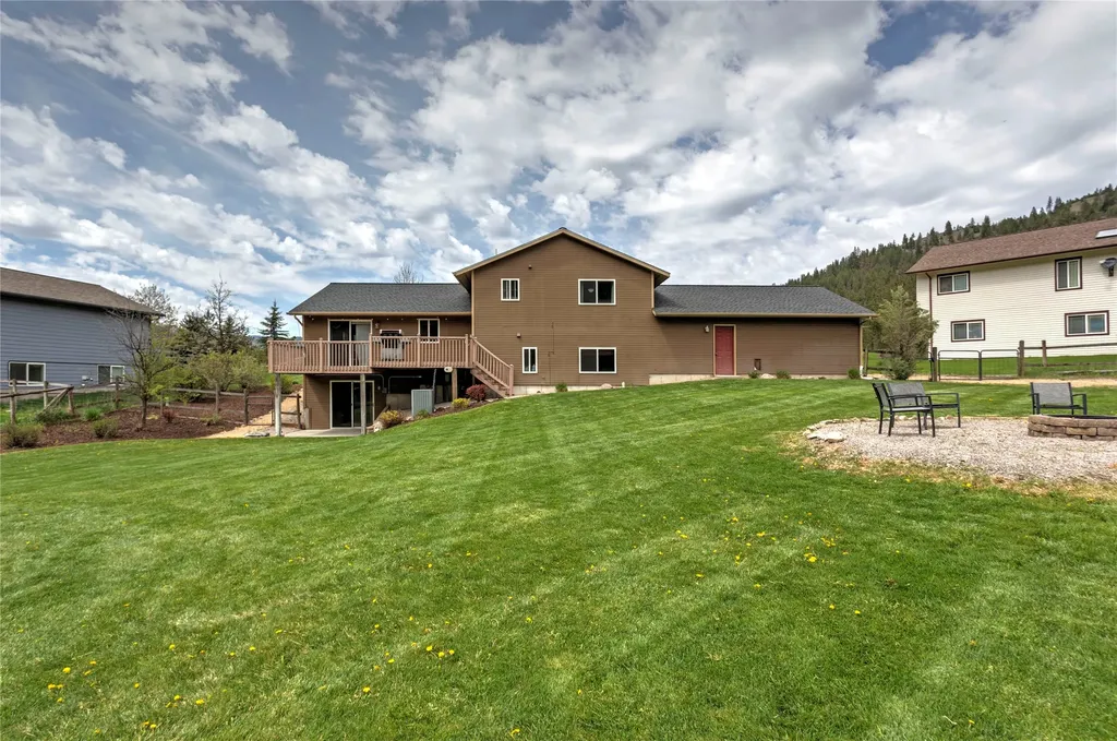 21133 Handley Loop Clinton MT 59825