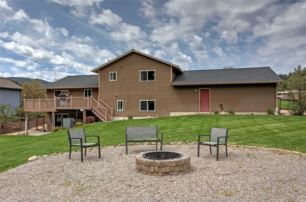 21133 Handley Loop Clinton MT 59825