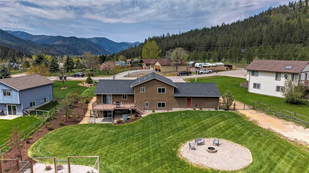 21133 Handley Loop Clinton MT 59825