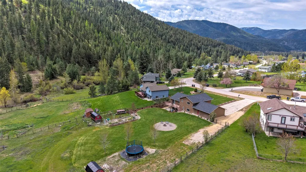 21133 Handley Loop Clinton MT 59825
