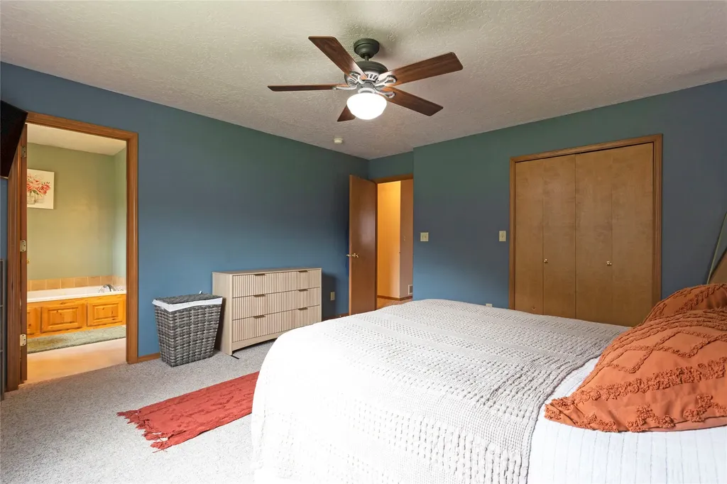21133 Handley Loop Clinton MT 59825