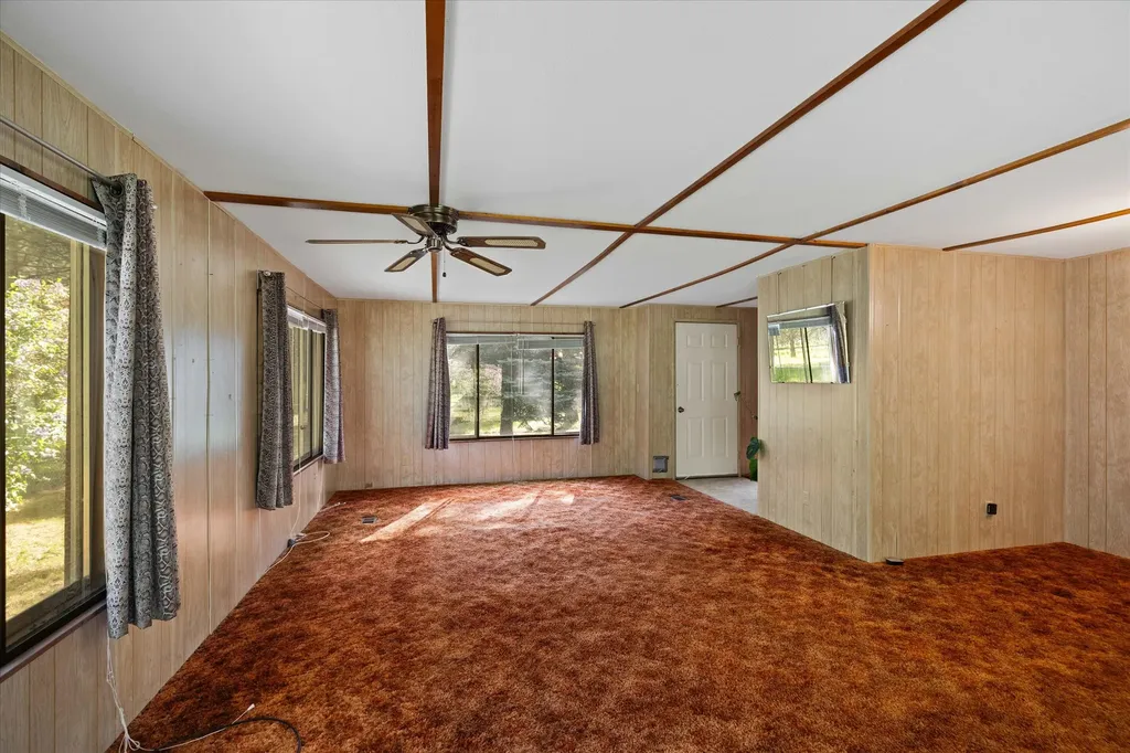 74 Hawkeye Lane Troy MT 59935