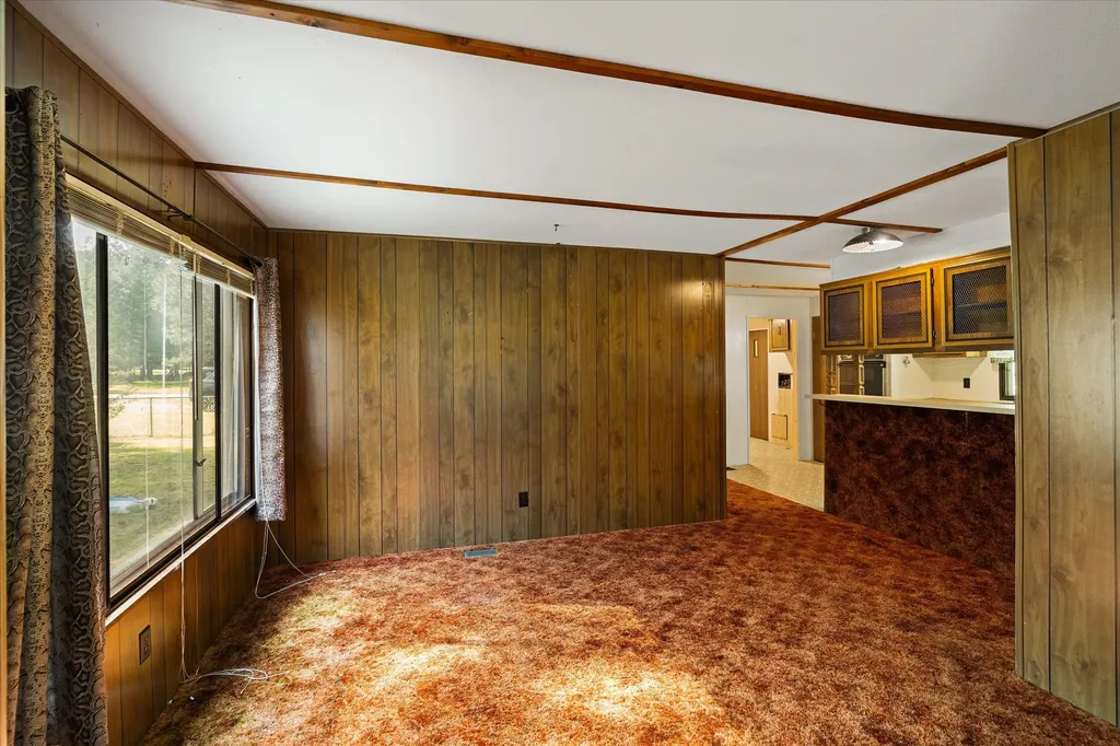 74 Hawkeye Lane Troy MT 59935