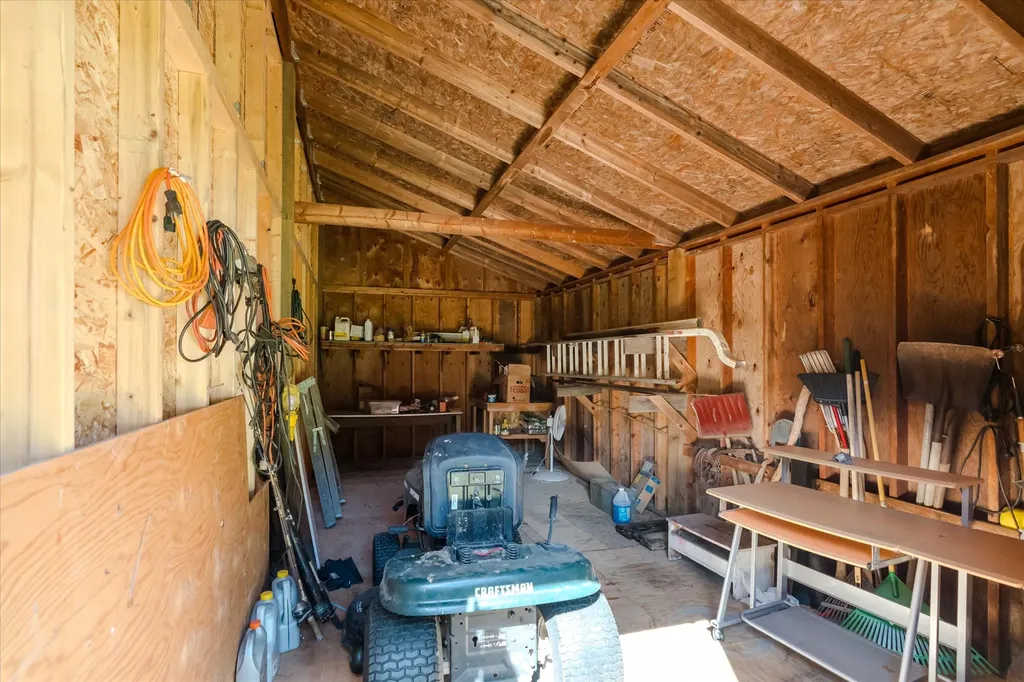 74 Hawkeye Lane Troy MT 59935