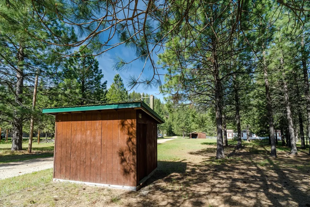 74 Hawkeye Lane Troy MT 59935