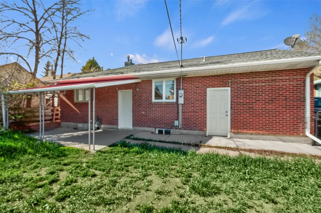 1018 3rd Avenue NW Great Falls MT 59404