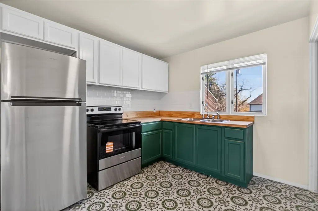 1018 3rd Avenue NW Great Falls MT 59404
