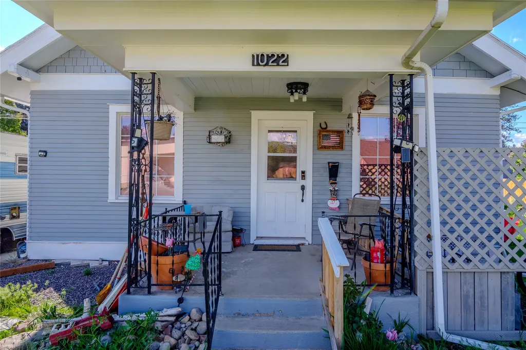 1022 Washington Avenue Libby MT 59923