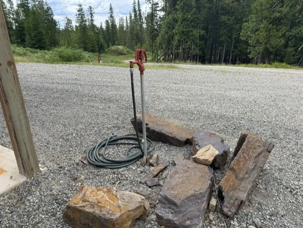 58 Ridge Loop Road Trout Creek MT 59874