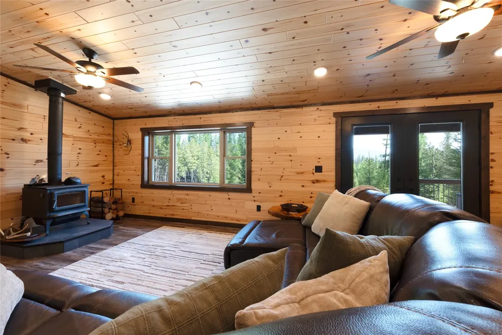 58 Ridge Loop Road Trout Creek MT 59874