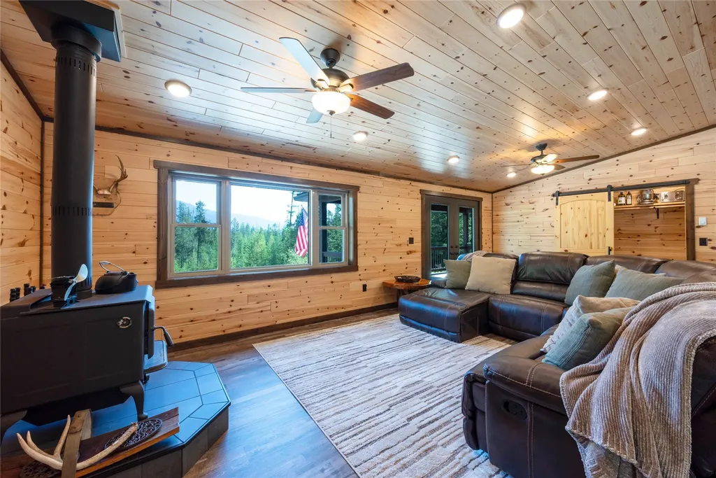 58 Ridge Loop Road Trout Creek MT 59874