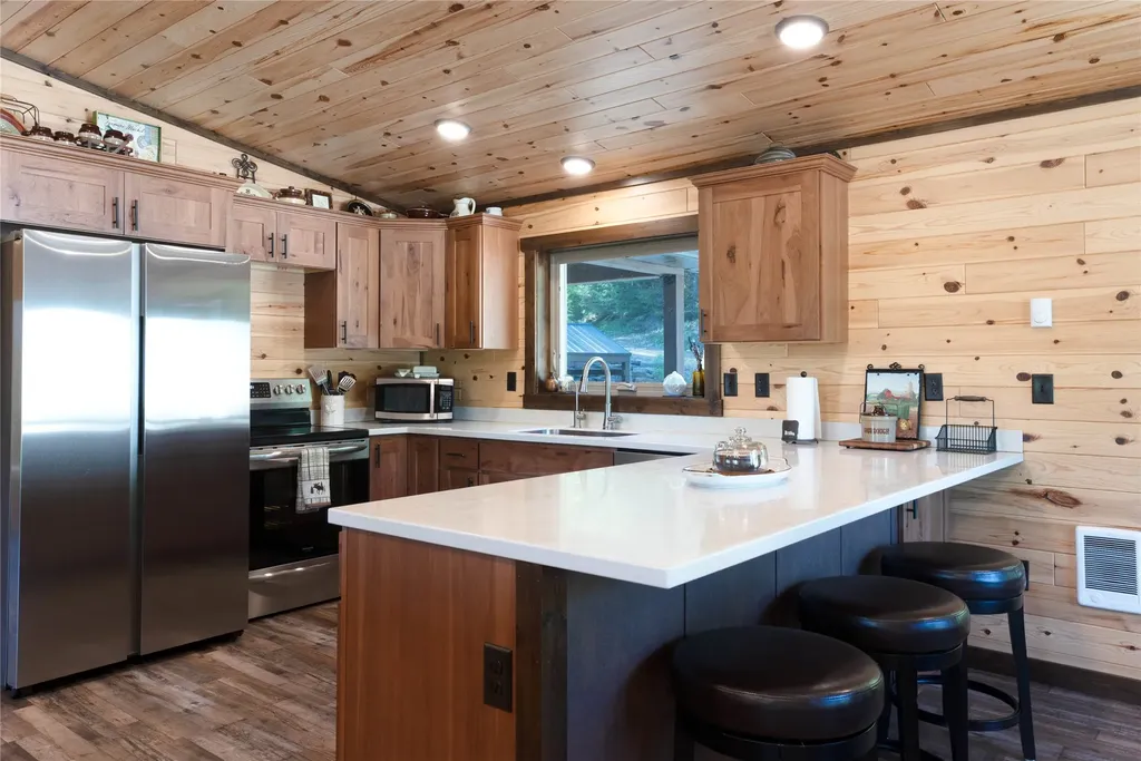 58 Ridge Loop Road Trout Creek MT 59874