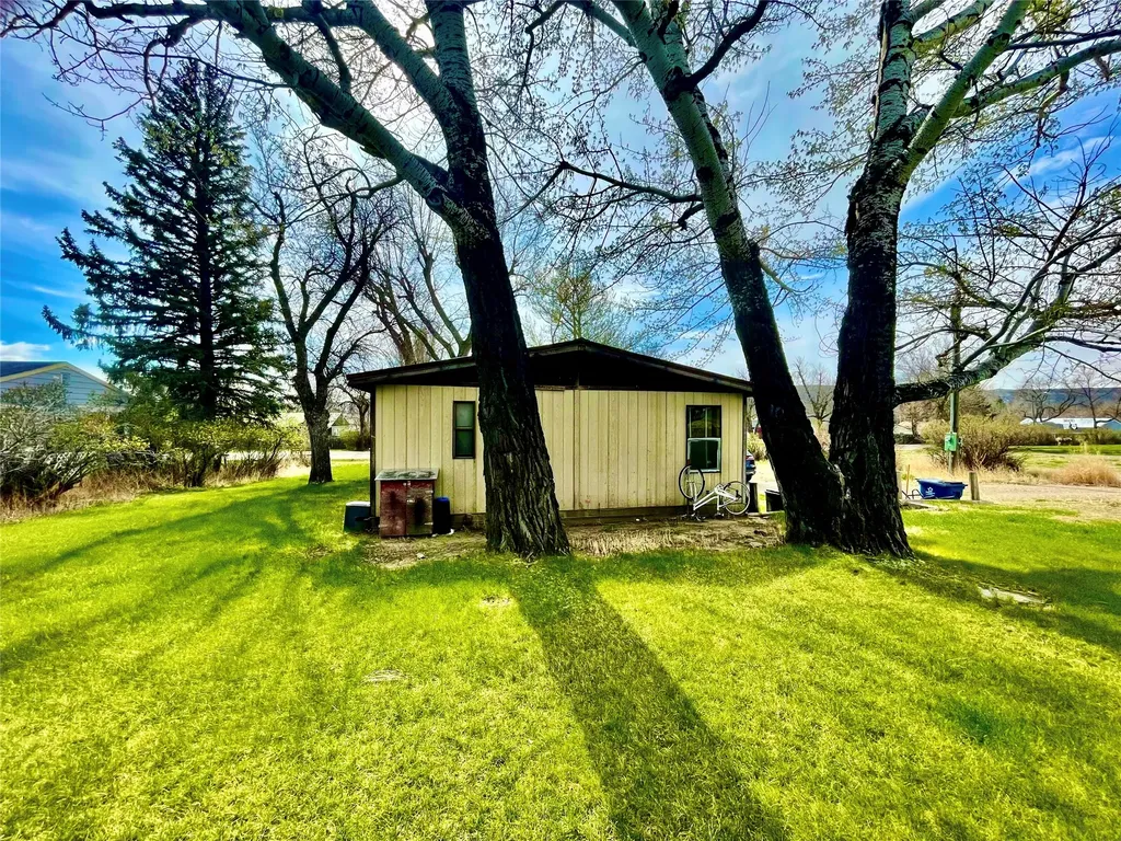 1400 Saint Charles Street Fort Benton MT 59442