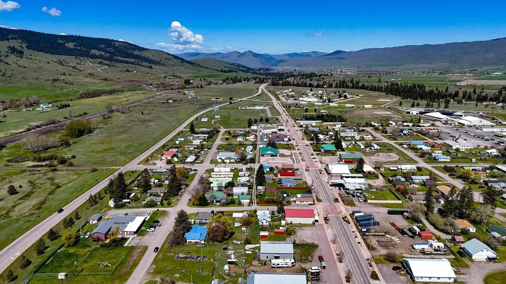92555 Us Highway 93 Arlee MT 59821