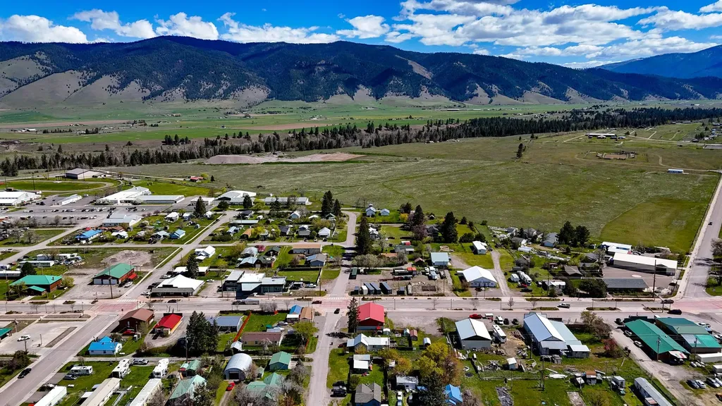 92555 Us Highway 93 Arlee MT 59821