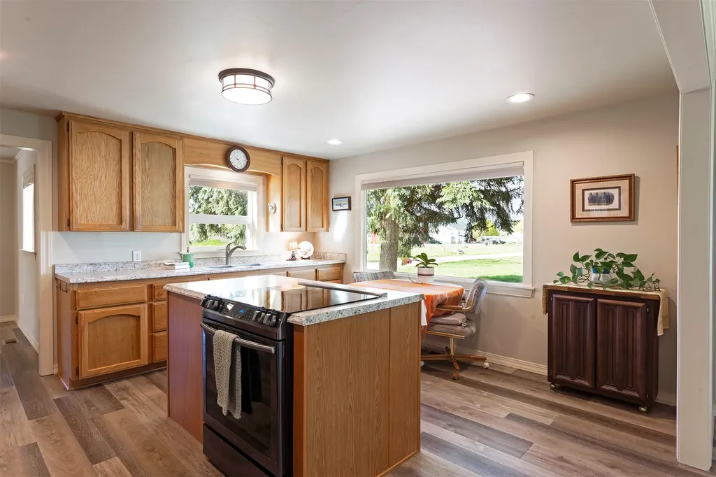 146 Kyle Lane Hamilton MT 59840