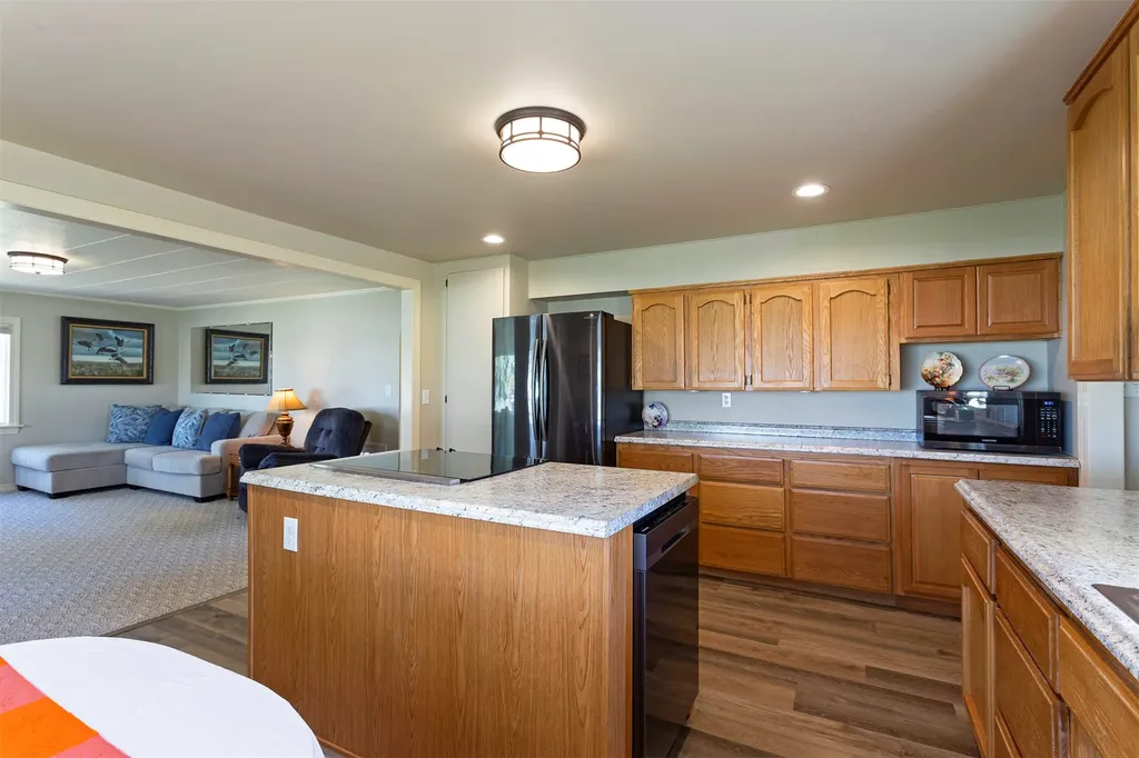 146 Kyle Lane Hamilton MT 59840