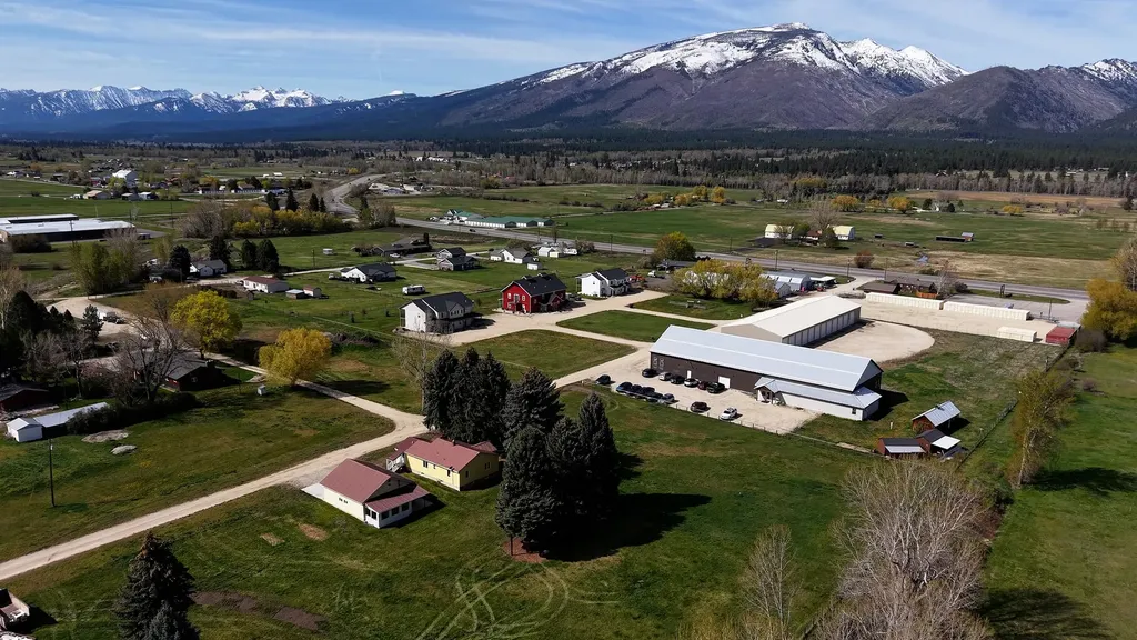 146 Kyle Lane Hamilton MT 59840