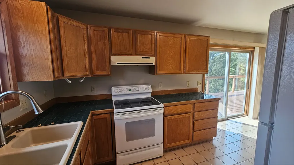 7450 Raven Road Helena MT 59602