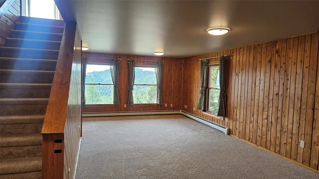 7450 Raven Road Helena MT 59602